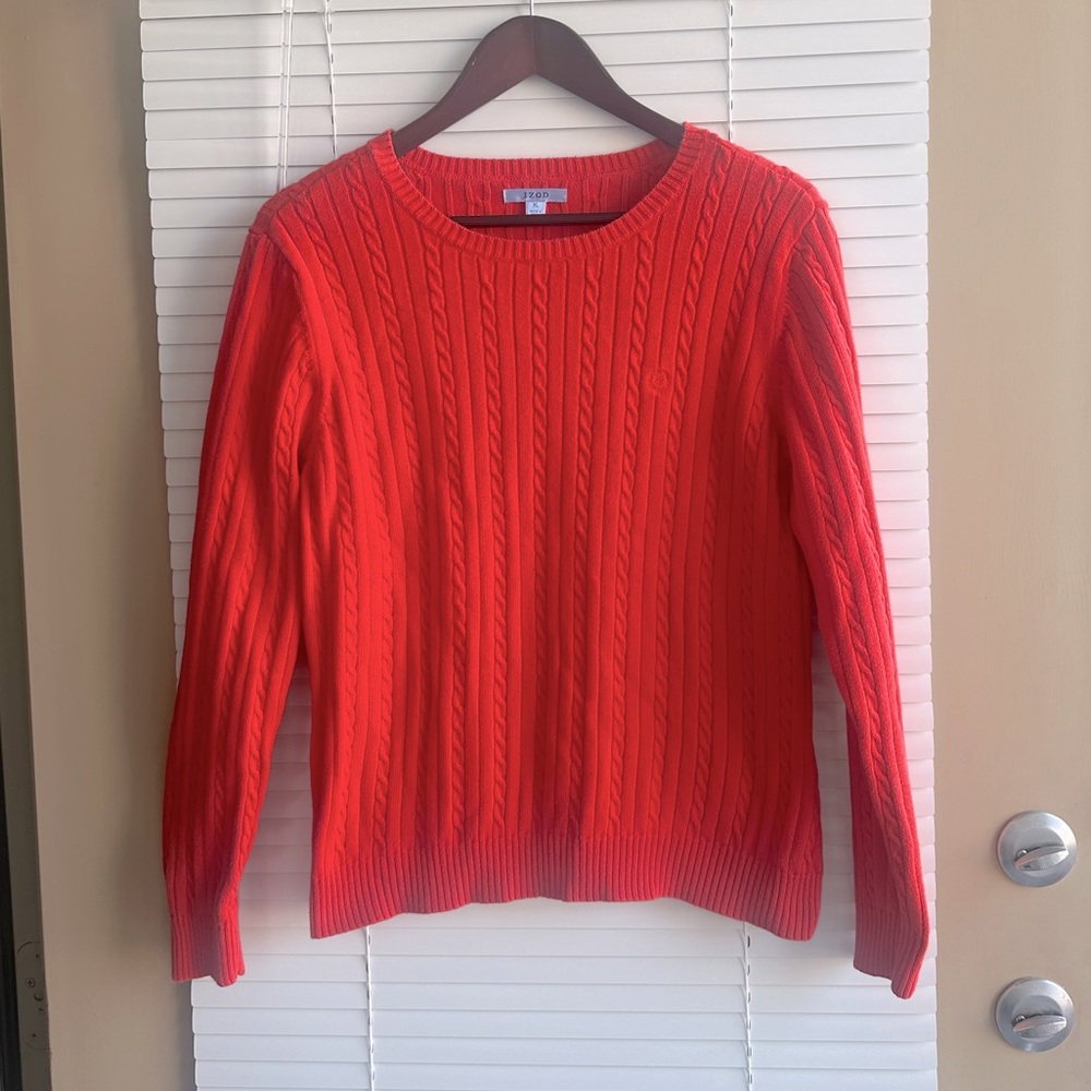 Classic Izod Women’s Crew neck Sweater
